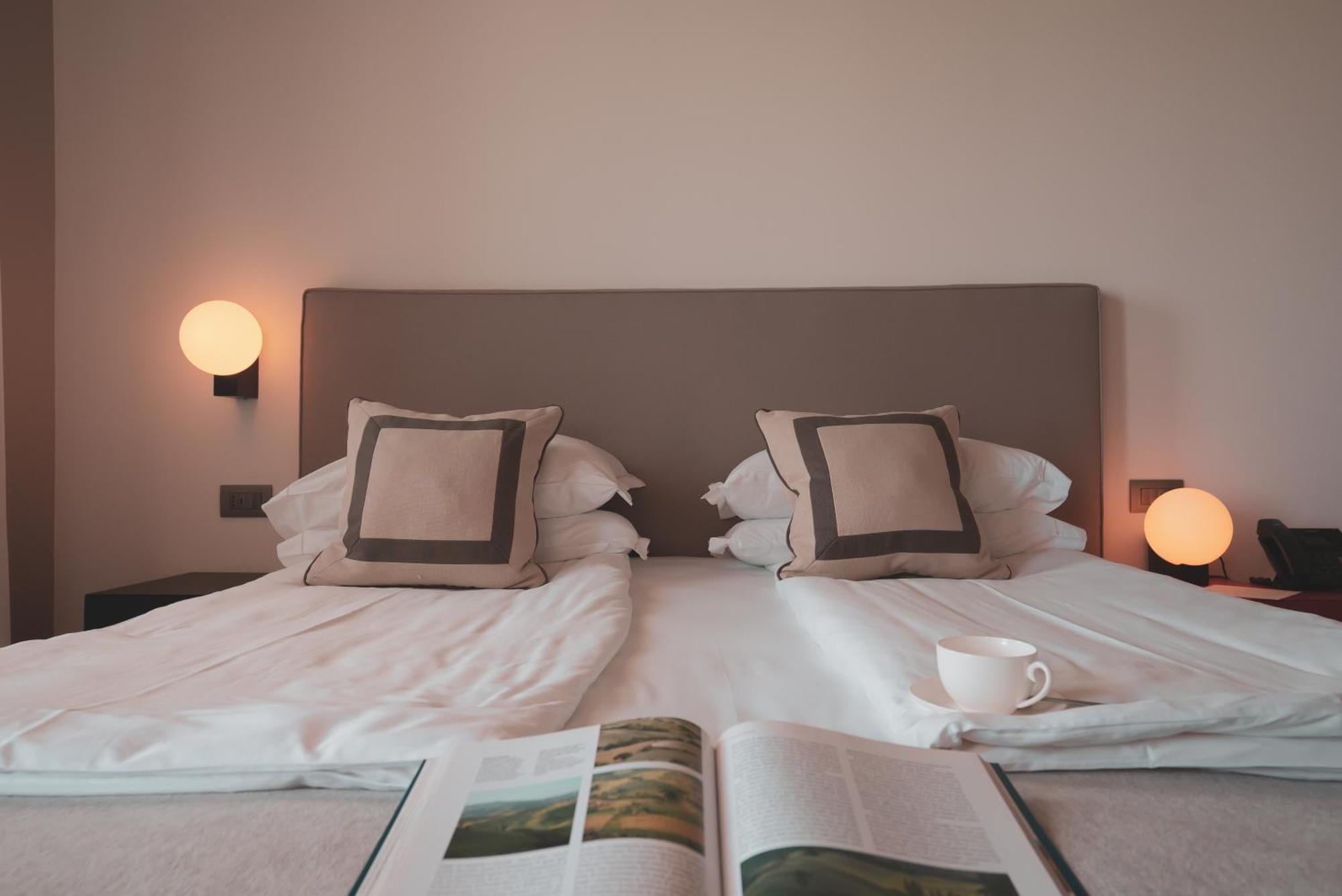 Natiia Relais - Adults Only Hotel Lazise Phòng bức ảnh