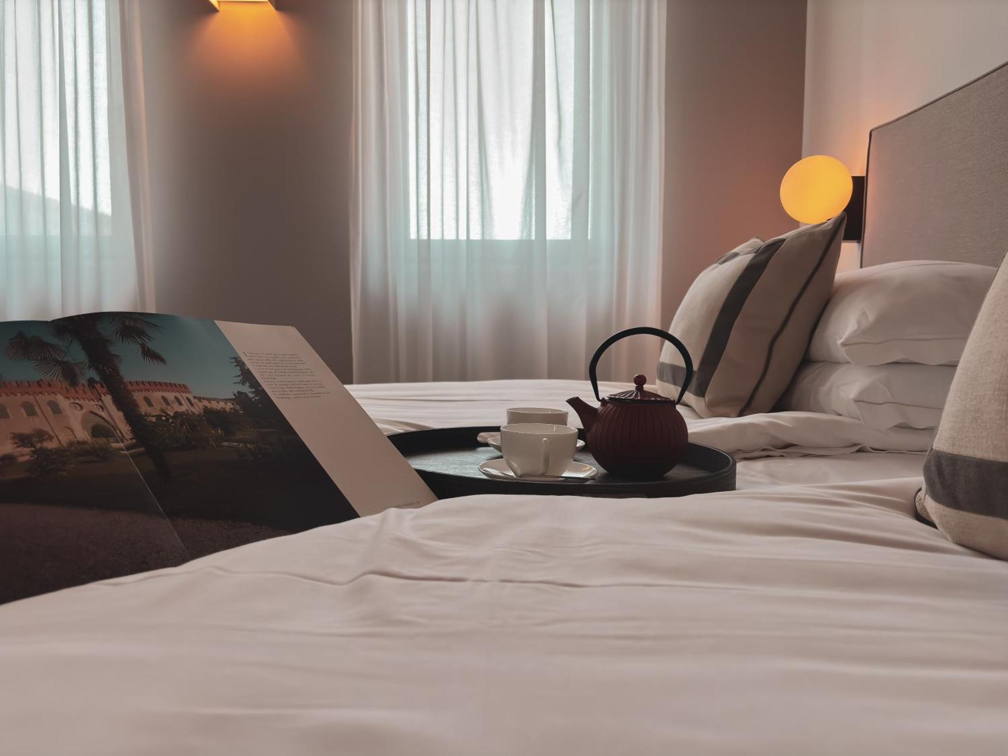 Natiia Relais - Adults Only Hotel Lazise Phòng bức ảnh
